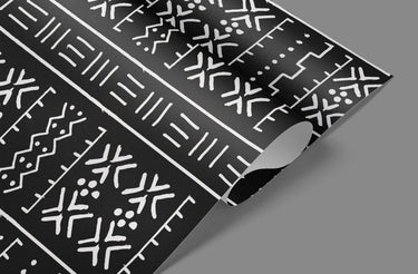 Tribal Mud Cloth Inspired Wallpaper Nyeusi